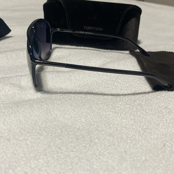 Tom Ford Blue Aviator Sunglasses Unisex - Picture 5 of 8
